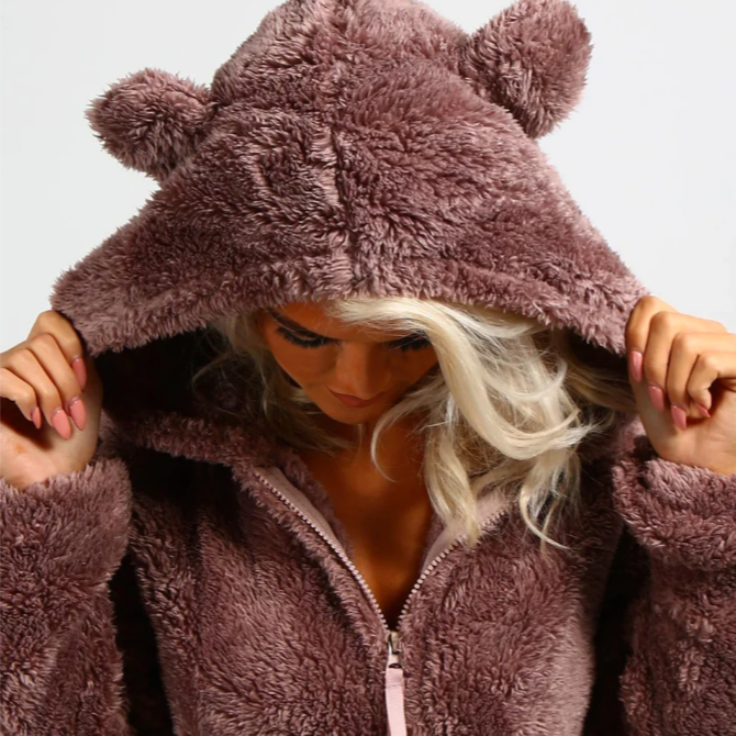 HyggeDragt™ | Behagelig og stilfuld onesie sweater | I dag 50% rabat
